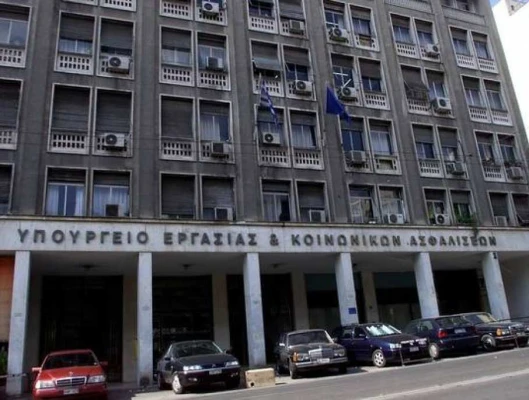  ΕΠΙΣΤΟΛΗ ΓΣΕΕ ΣΤΗΝ ΥΠΟΥΡΓΟ ΕΡΓΑΣΙΑΣ  ΑΜΕΣΕΣ ΝΟΜΟΘΕΤΙΚΕΣ ΡΥΘΜΙΣΕΙΣ ΓΙΑ ΤΗΝ ΠΡΟΣΤΑΣΙΑ ΤΩΝ ΕΡΓΑΖΟΜΕΝΩΝ